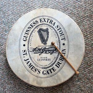 MALACHY KEARNS HANDMADE ROUNDSTONE IRISH BODHRAN GOATSKIN DRUM & TIPPER 17 1/2"